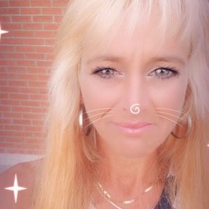 Meet your Posher, Terra